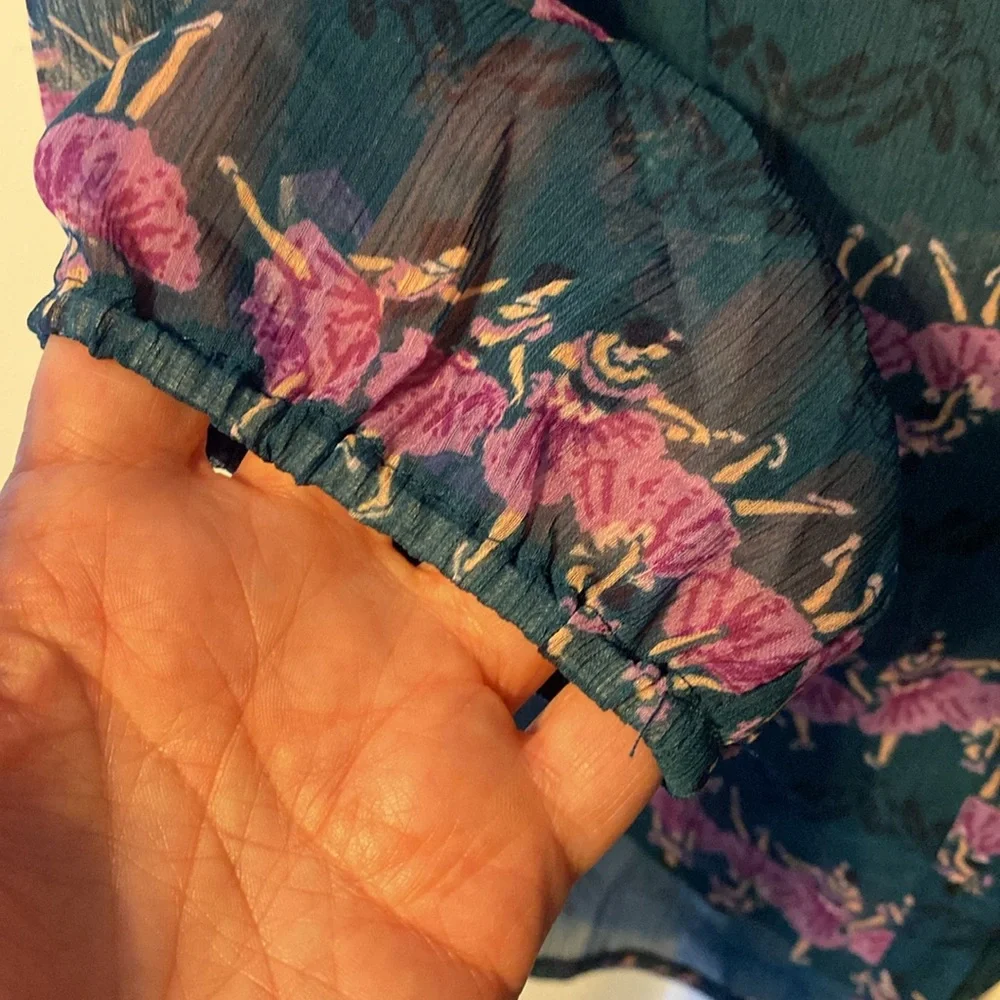 ModCloth Tie Neck Ballerina Blouse - Picture 6 of 7